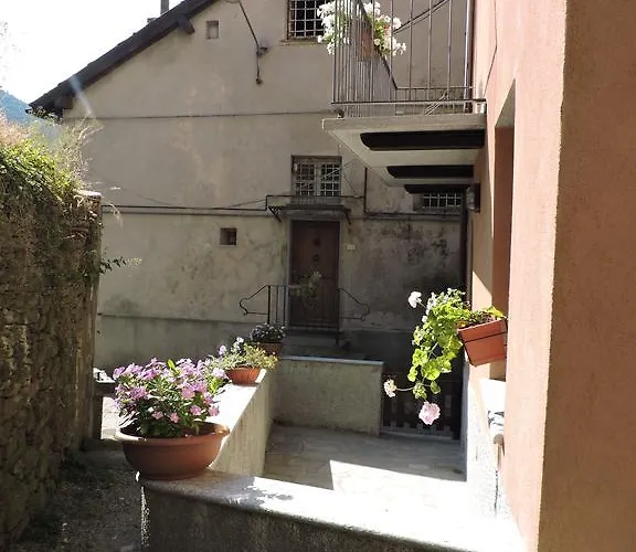 Dall'acquarone Masone